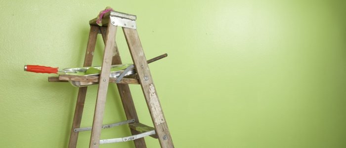 What To Look While Choosing a Certified and Experienced Painter & Decorator?